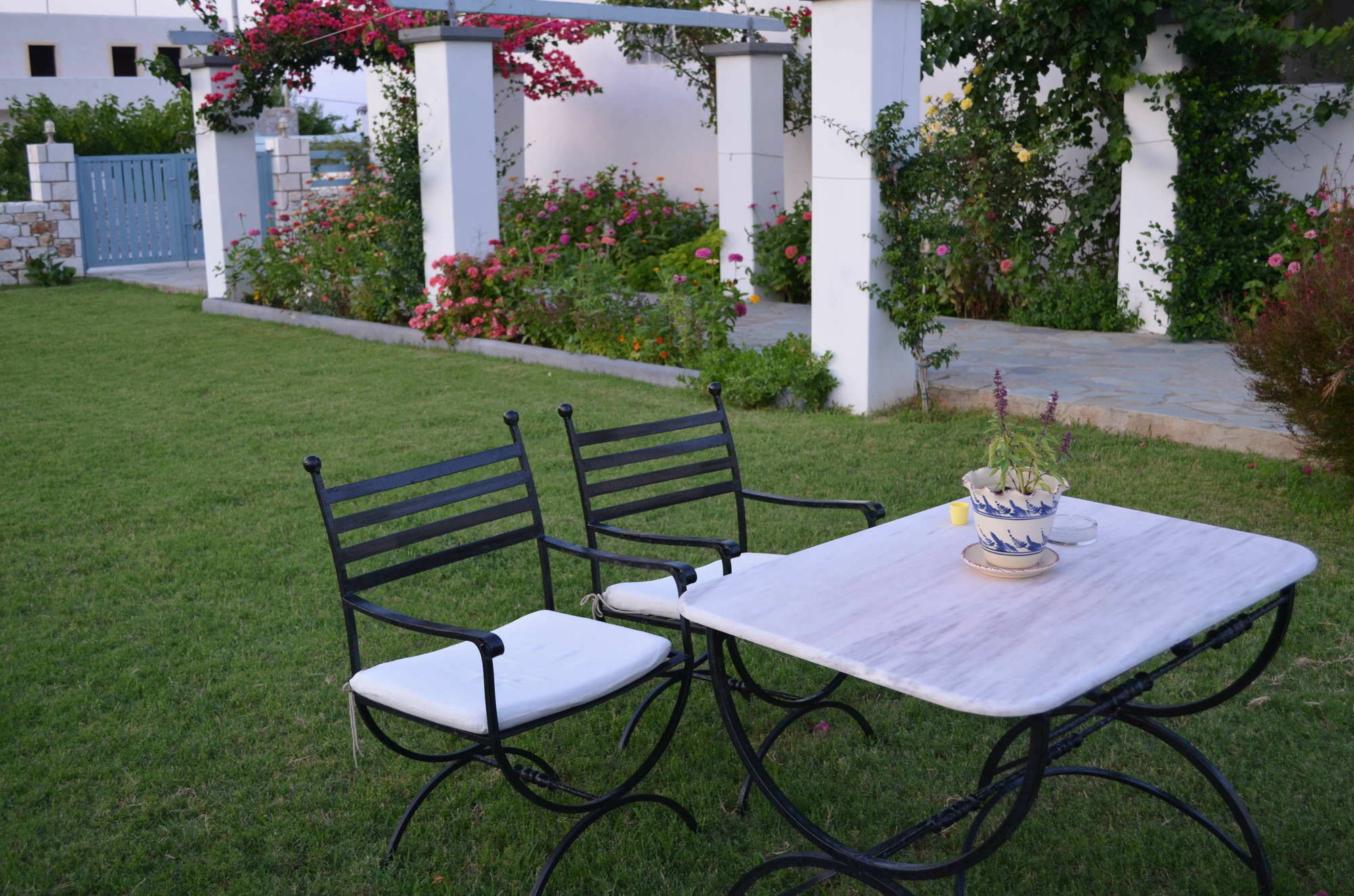 Kallisti Studios & Apartments Skyros Luaran gambar