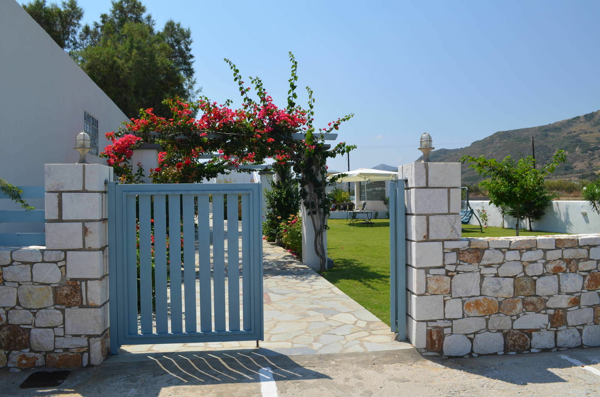 Kallisti Studios & Apartments Skyros Luaran gambar
